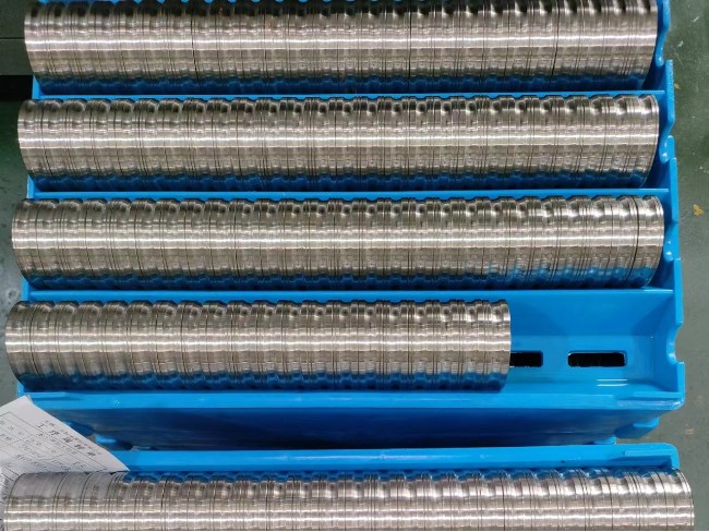 角接觸球軸承是選擇金屬密封好還是橡膠密封好？聽聽專業(yè)廠家怎么說(shuō)！