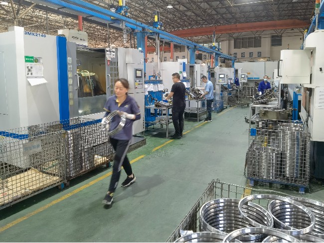 三個原因總結(jié)造成數(shù)控機(jī)床主軸軸承磨損的原因有哪些？